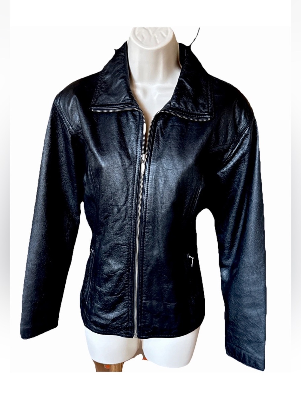 Máxima Wilson Women's Black Leather Zip-Front Jacket Medium